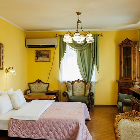 Квартира Антиквара У Центрі Полтави Мережа Alexapartments Документи Для Відряджень Безконтатне Заселення Цілодобово Poltawa Exterior foto